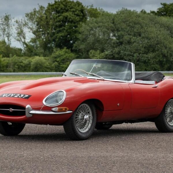 8 sports cars from the 60s that are collector's items